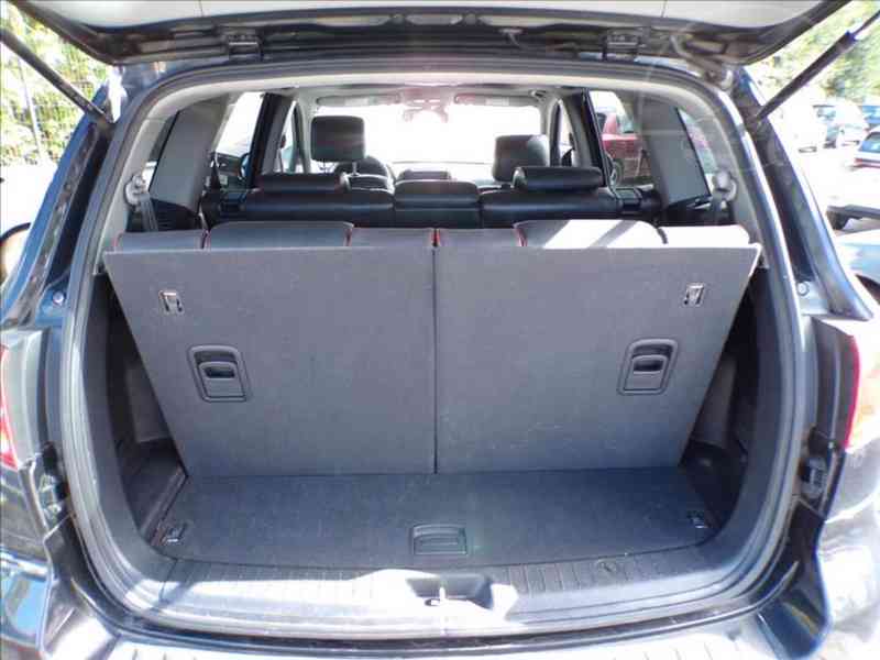 Hyundai Santa Fe 2,2 CRDI 7.MÍST,TAŽNÉ ZAŘÍZENÍ - foto 10