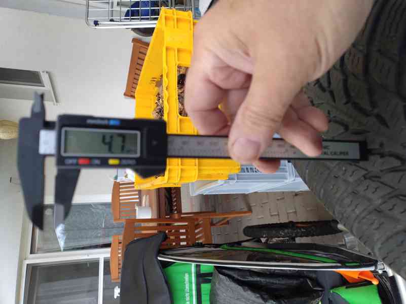 Pneu zimní NOKIAN TYRES 215/60R 17" - 4 kusy - foto 2