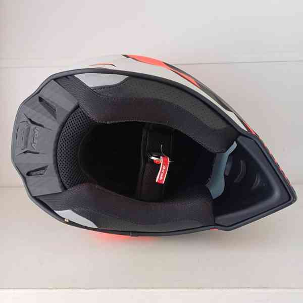 Enduro přilba Airoh COMMANDER - foto 7