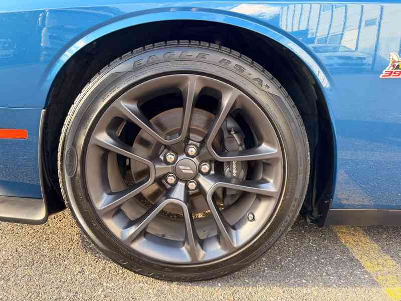 Prodám DODGE CHALLENGER 6.4 - foto 8