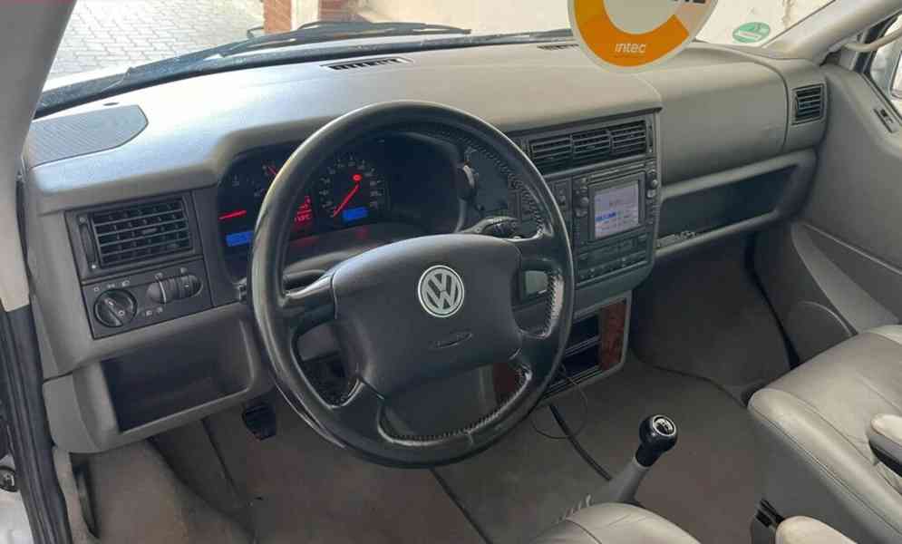 Volkswagen T4 Multivan Highline 2,5tdi 111kw - foto 7