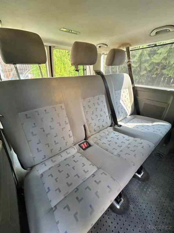 Volkswagen Caravelle 2,5   VW Caravelle - foto 7