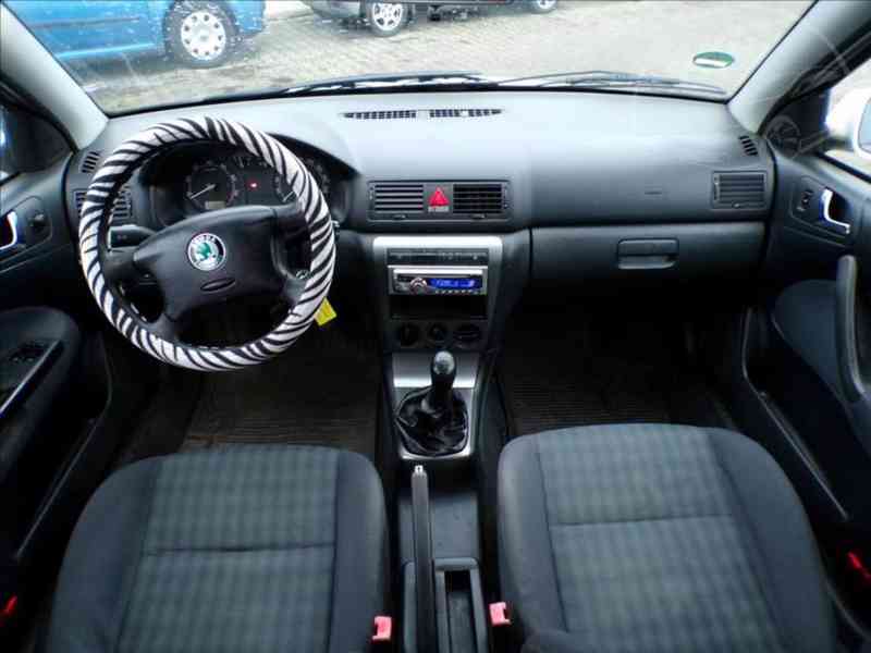 Škoda Octavia 1,6 i LPG - foto 5