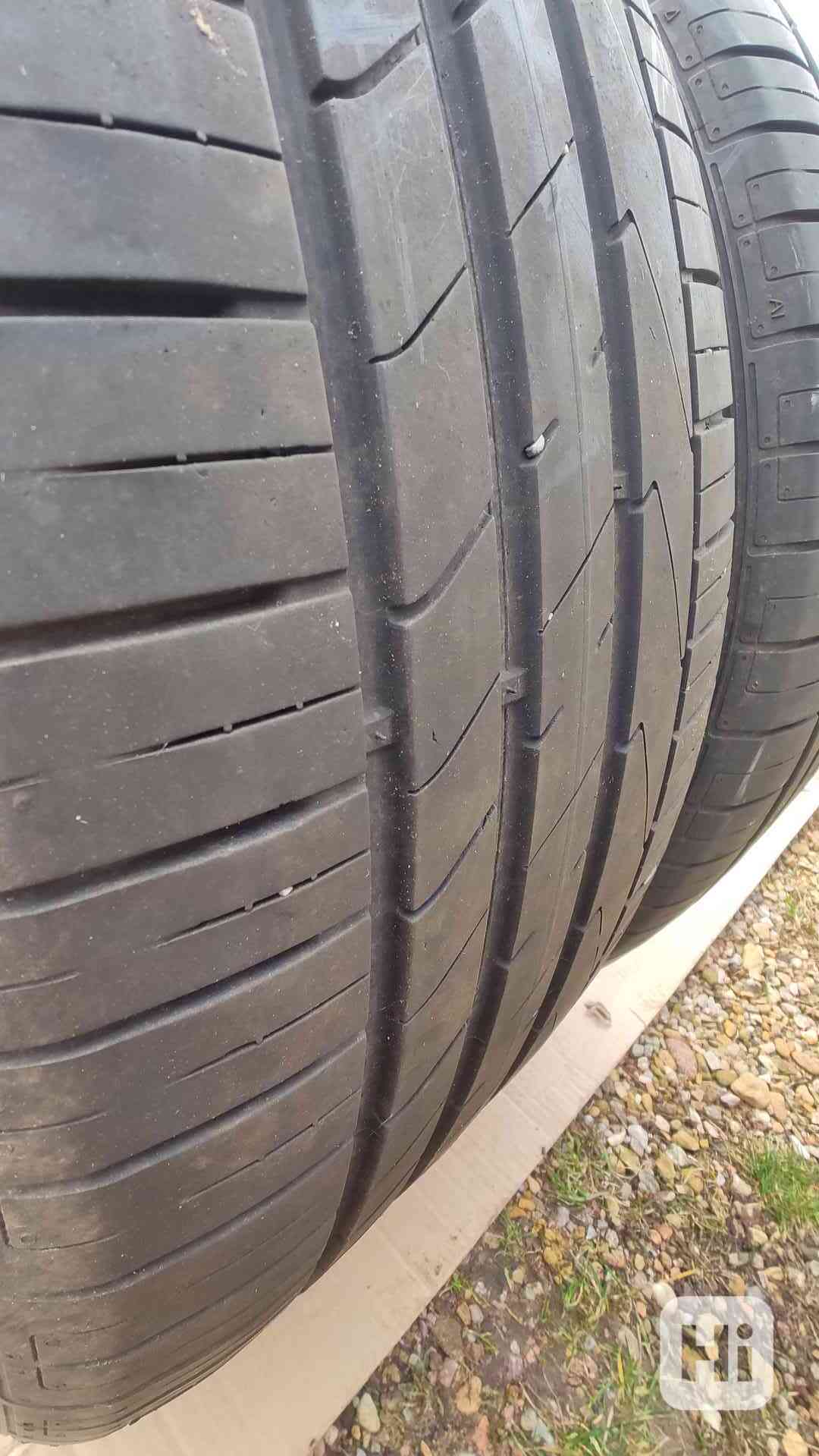 PRODÁM LETNÍ PNEU HANKOOK 255/50 R19 a 235/55 R19 ZACHO. 2+2 - foto 1