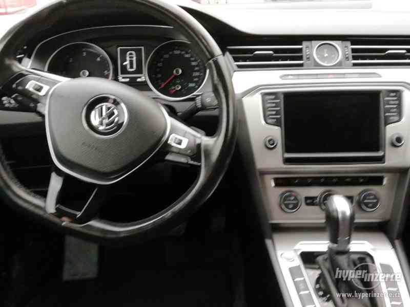 VW Passat Variant B8 2,0 TDi 110kW DSG Full LED NAVI - foto 6