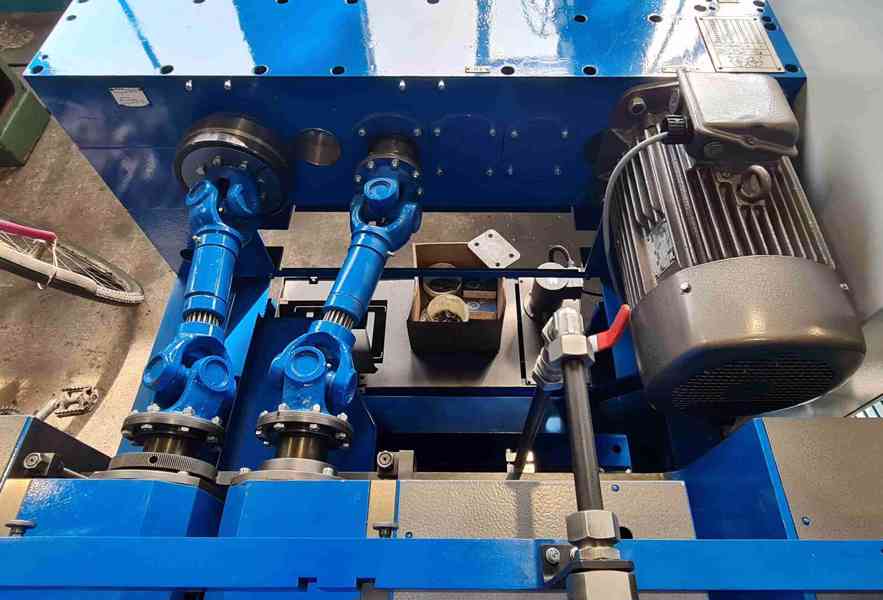 Válcovačka závitů UPWS 16,5 po GO v r. 2026 - foto 12