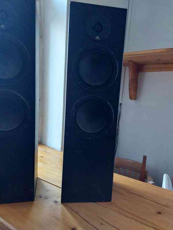 Sloupové reproduktory PILOT Universum QSL 250 - foto 2