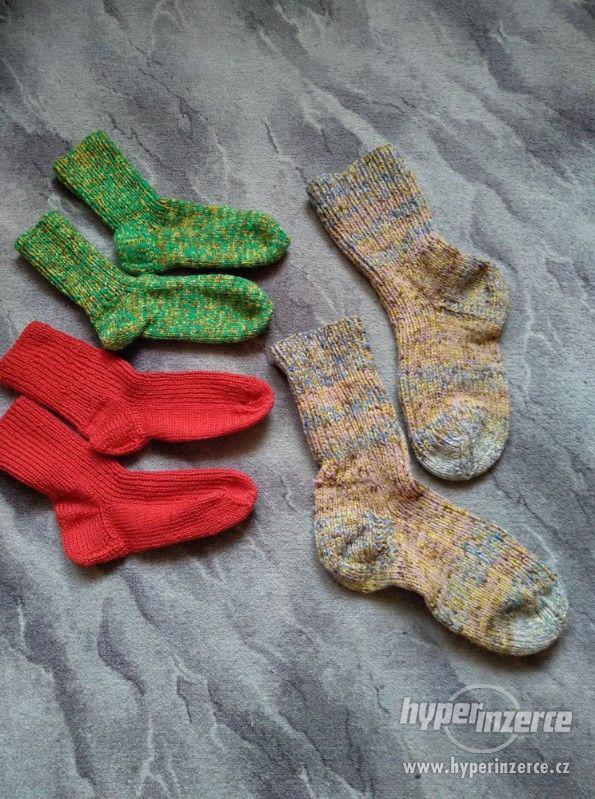 Ručně pletené ponožky. - foto 1