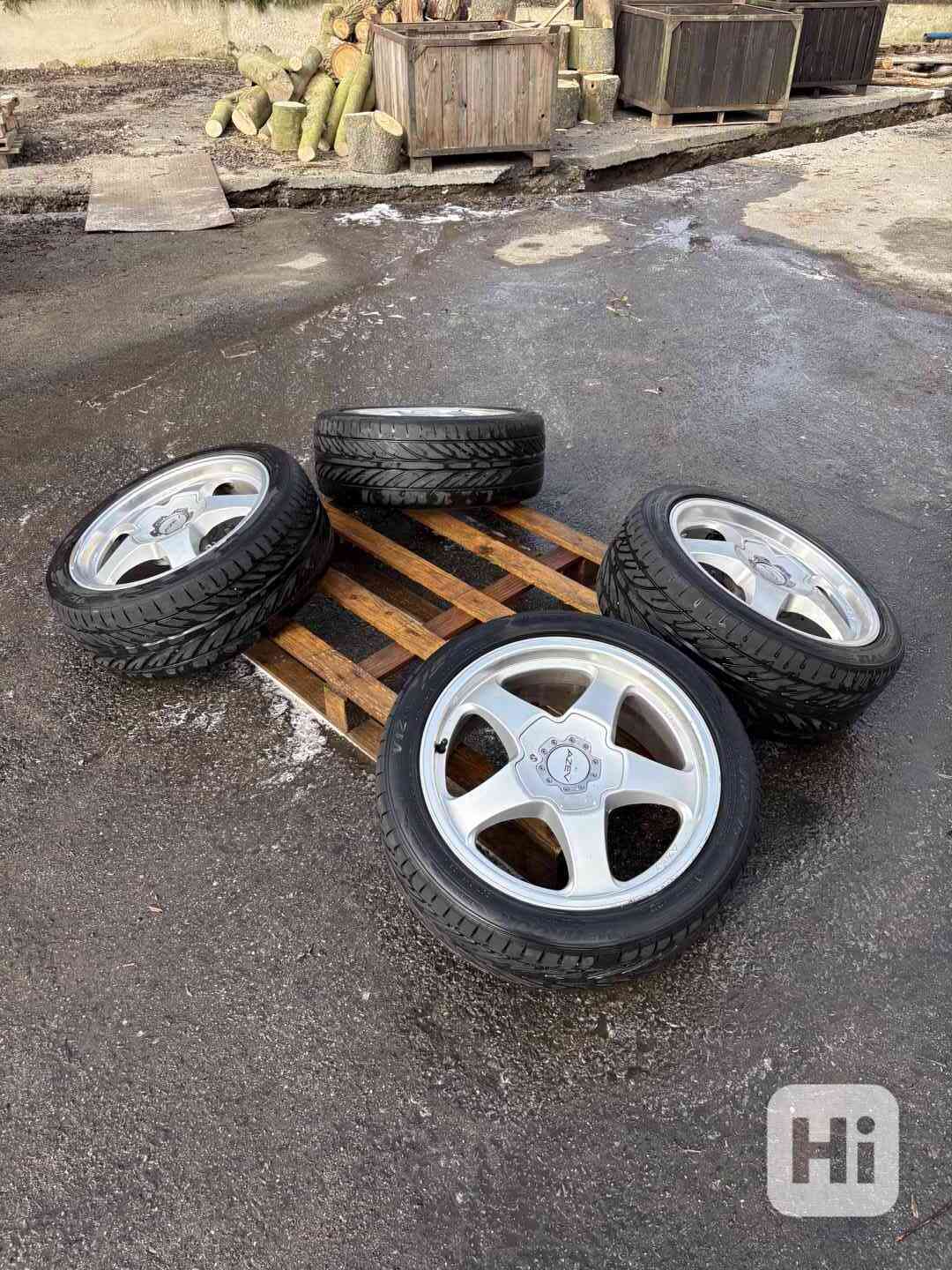 Ford Focus ALU pneumatiky - foto 1