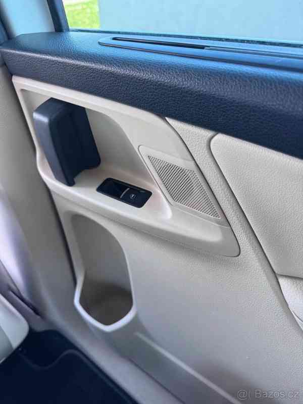 Volkswagen Sharan 2,0   2. Majitel, servisní knížka - foto 12
