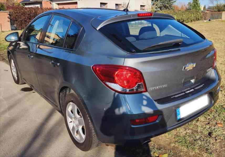 Chevrolet Cruze 1,6   16V - foto 10