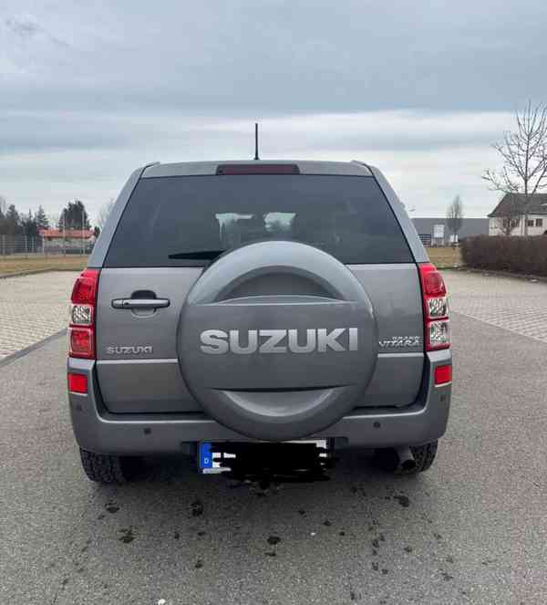 Suzuki Grand Vitara 2,0i 4x4 benzín 103kw - foto 3