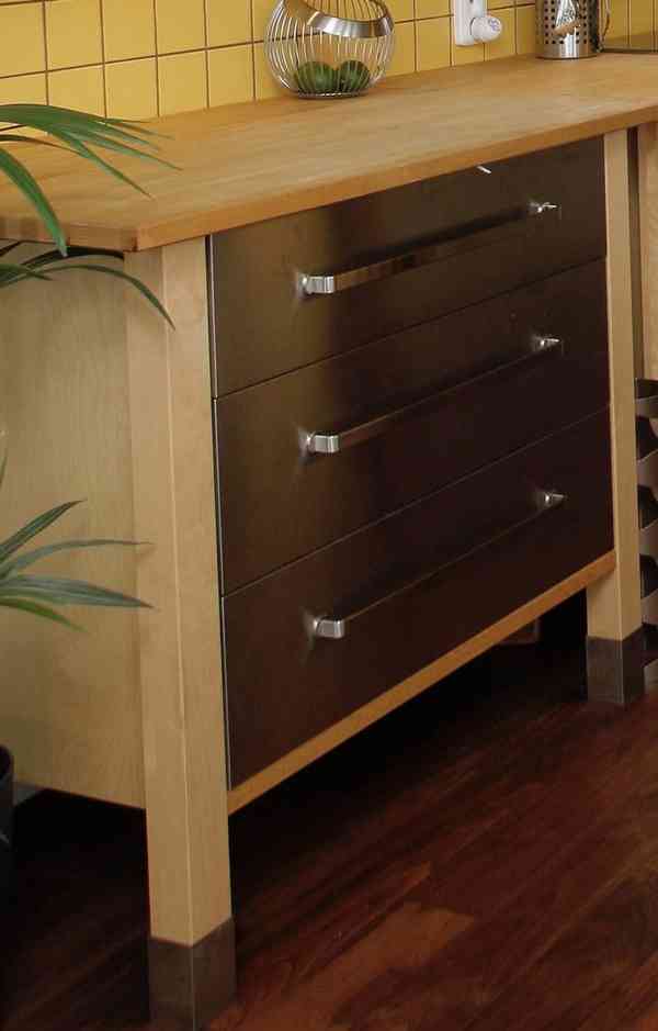 Komoda Ikea VÄRDE