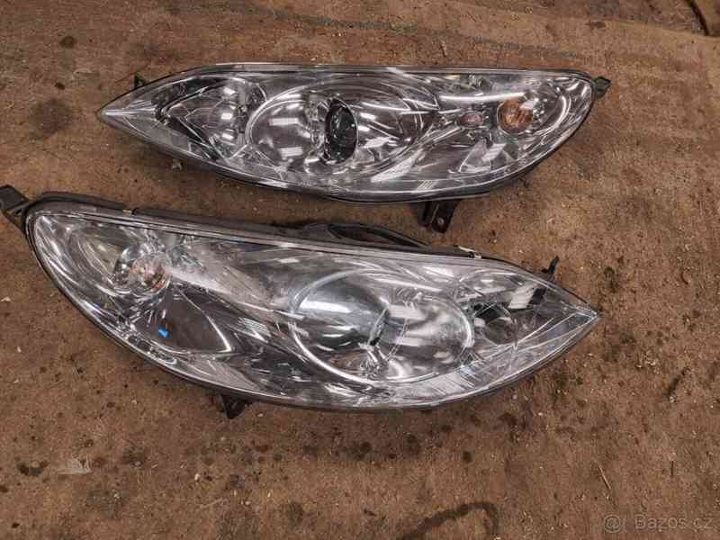 Přední světla Peugeot 407 Nová, Cena je za 1 kus 1690kč.K vy - foto 1