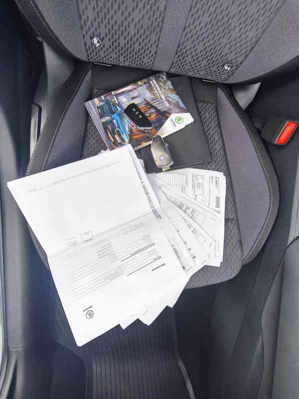 Octavia 4 Combi 2.0 TDi Virtual NAVI Full LED Keyles DPH - foto 15