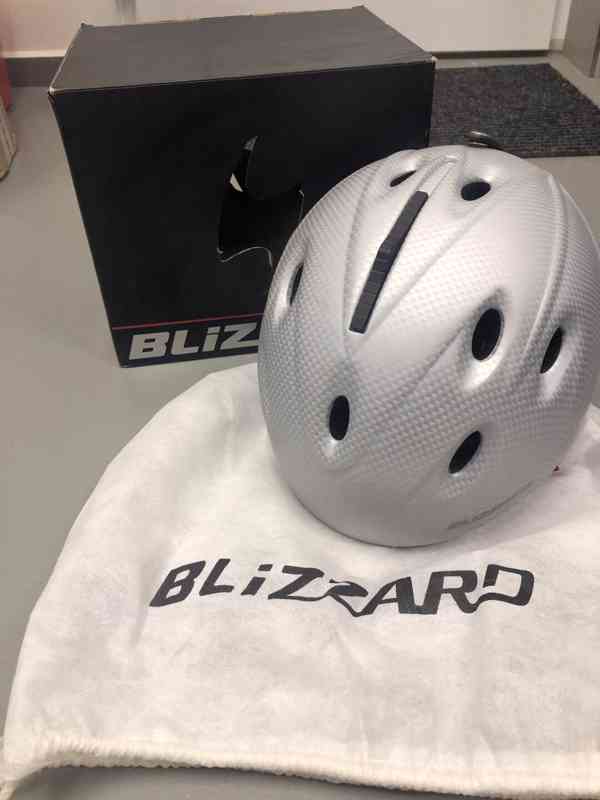 Lyžařská helma Blizzard