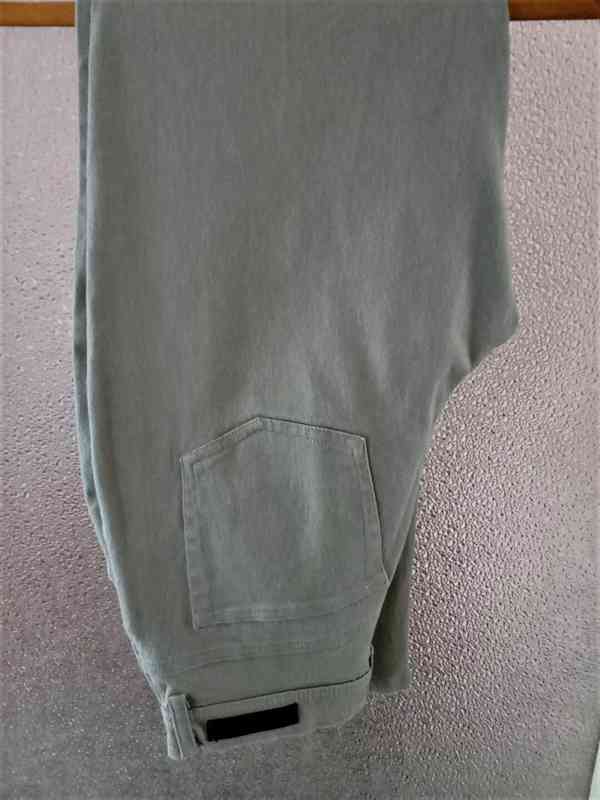 Dámské značkové džíny do pasu 2 kusy, - foto 1