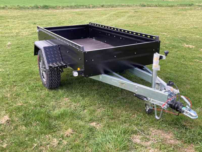 OFFROAD Přívěsný Vozík Valník BLACKOUT 1300kg   TPV/Böckmann - foto 17