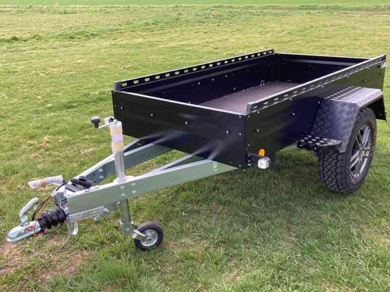 OFFROAD Přívěsný Vozík Valník BLACKOUT 1300kg   TPV/Böckmann - foto 16
