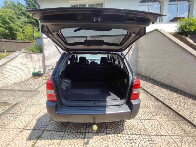 Hyundai Tucson 2,0 - foto 7