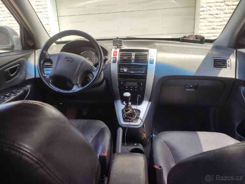 Hyundai Tucson 2,0 - foto 6