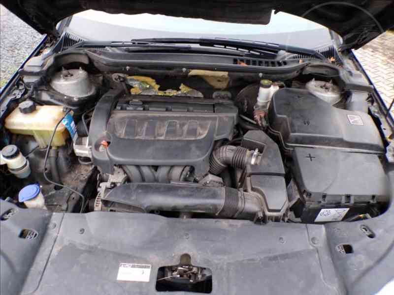 Citroën C5 1,8 i 16v 125 KLIMATIZACE - foto 14