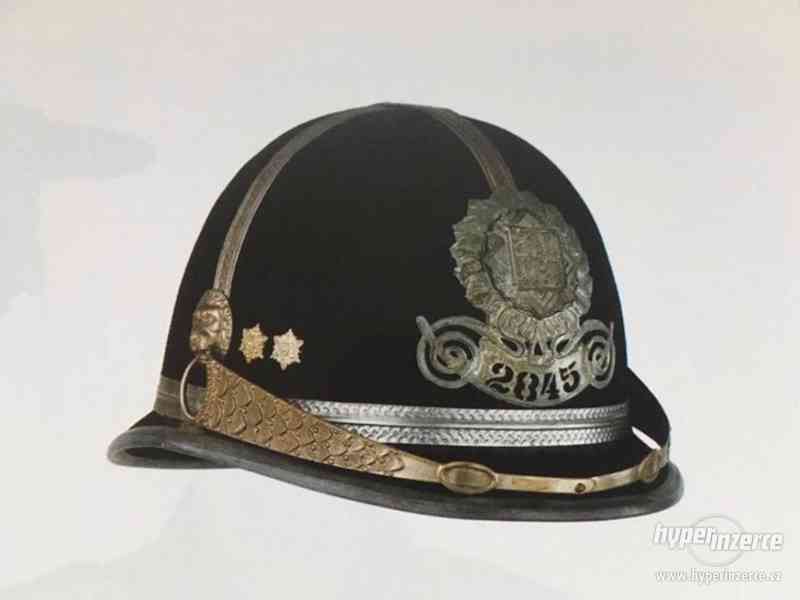 Policejní helma přilba odznak - foto 6