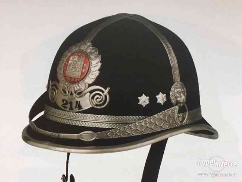 Policejní helma přilba odznak - foto 7