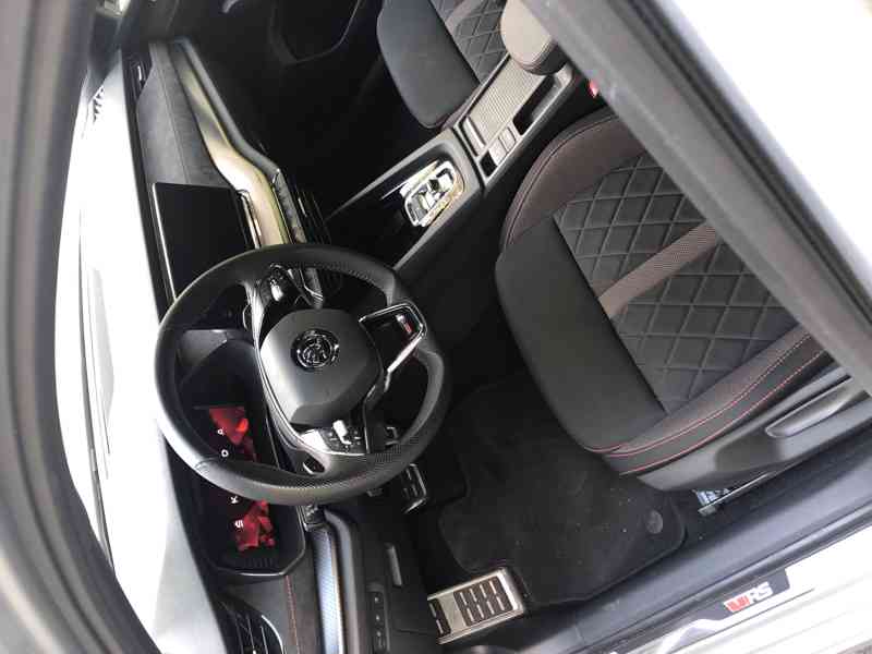 Škoda Octavia RS 2020 - foto 3