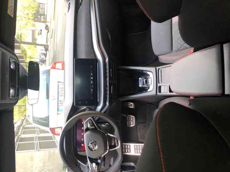 Škoda Octavia RS 2020 - foto 4