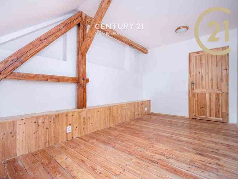 Prodej rodinného domu 4+1, 146 m2 ve Znojmě - foto 13