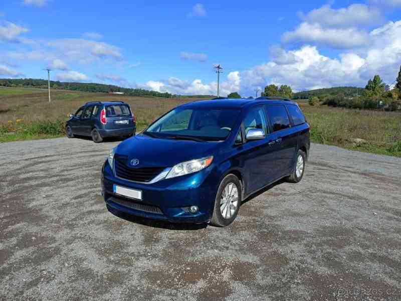Toyota Sienna 3,5 v6.4×4 - foto 1