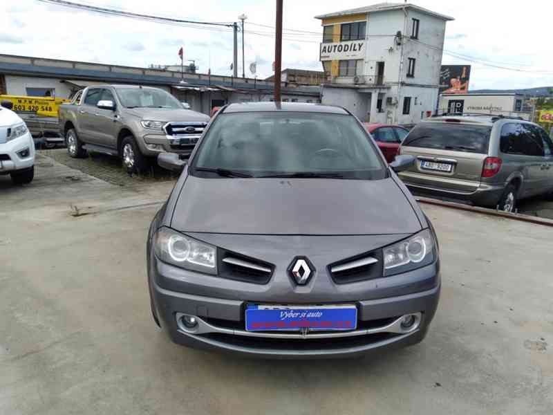 RENAULT MEGANE 1.4 16V 72kW ČR - foto 2