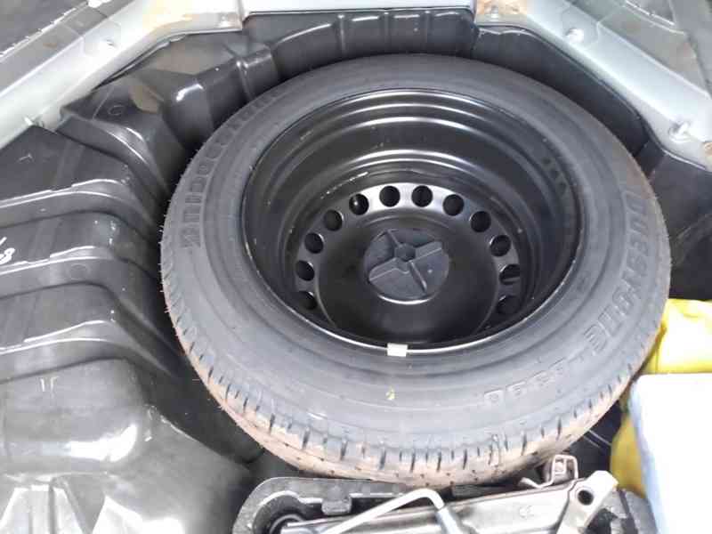 RENAULT MEGANE 1.4 16V 72kW ČR - foto 21