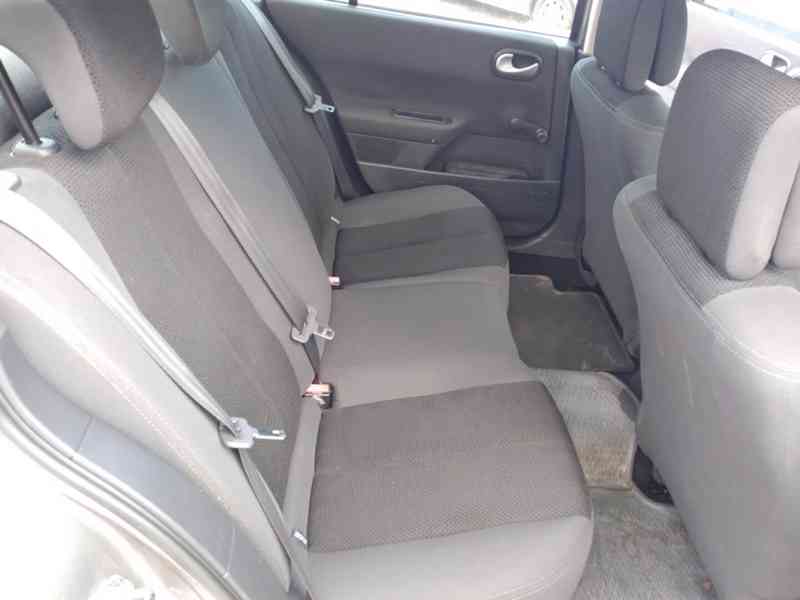 RENAULT MEGANE 1.4 16V 72kW ČR - foto 12