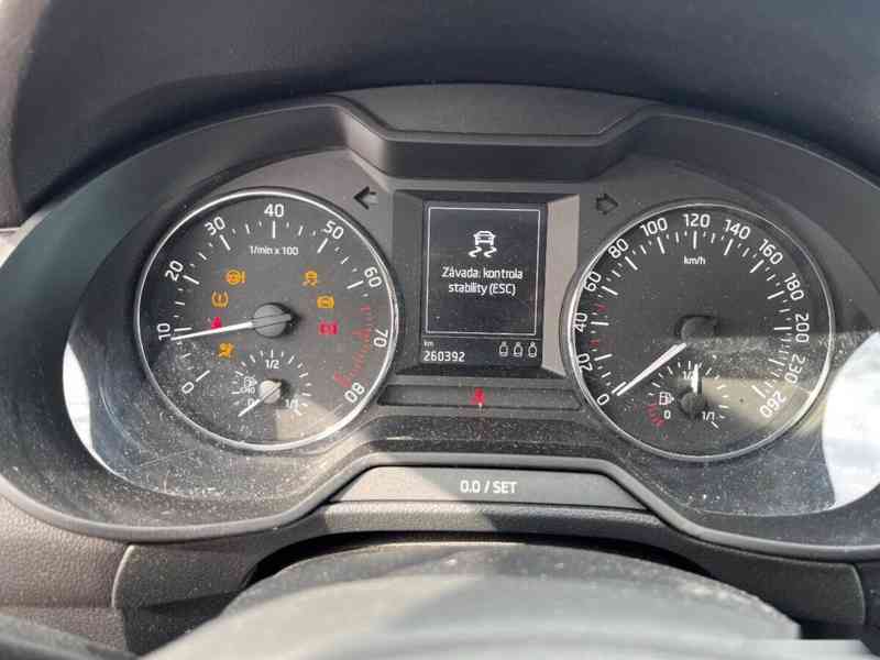 Škoda Octavia 1.4 TSI 81kw CNG rok 2015 - foto 8