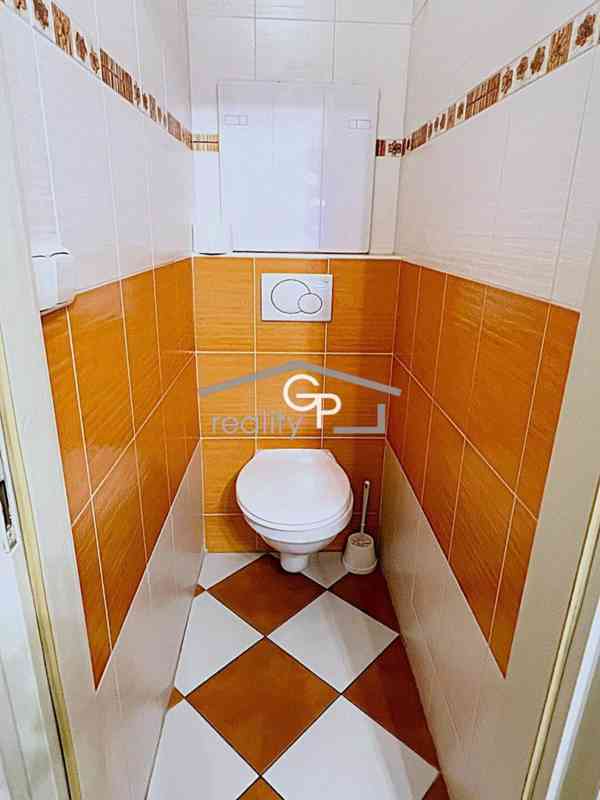 Pronájem 2+1 s bal. a lod., ul. J. Plachty, Č. Budějovice - foto 16