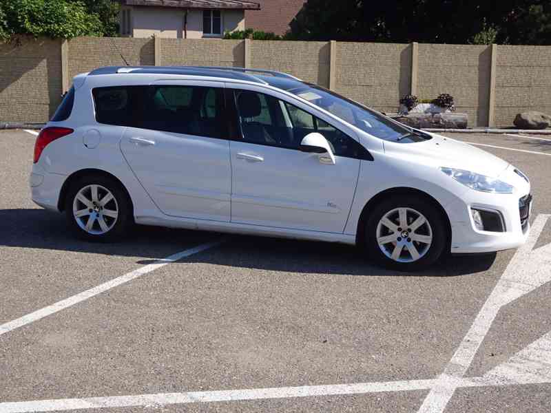 Peugeot 308 1.6 VVTi Combi SW r.v.2014 (88 kw) 1.MAJITEL - foto 2