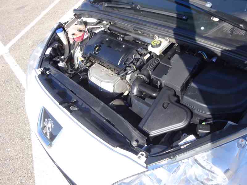 Peugeot 308 1.6 VVTi Combi SW r.v.2014 (88 kw) 1.MAJITEL - foto 18