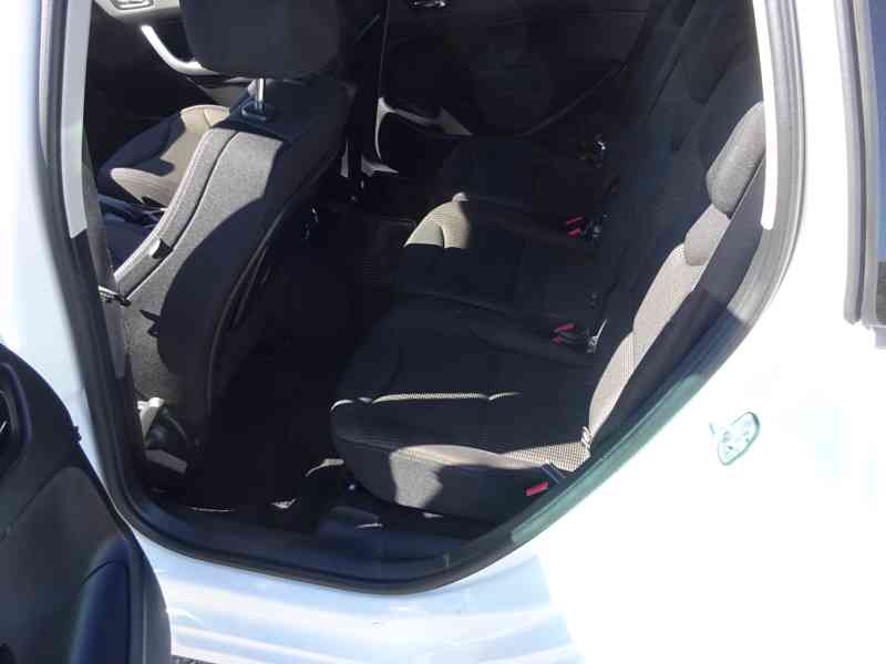 Peugeot 308 1.6 VVTi Combi SW r.v.2014 (88 kw) 1.MAJITEL - foto 15