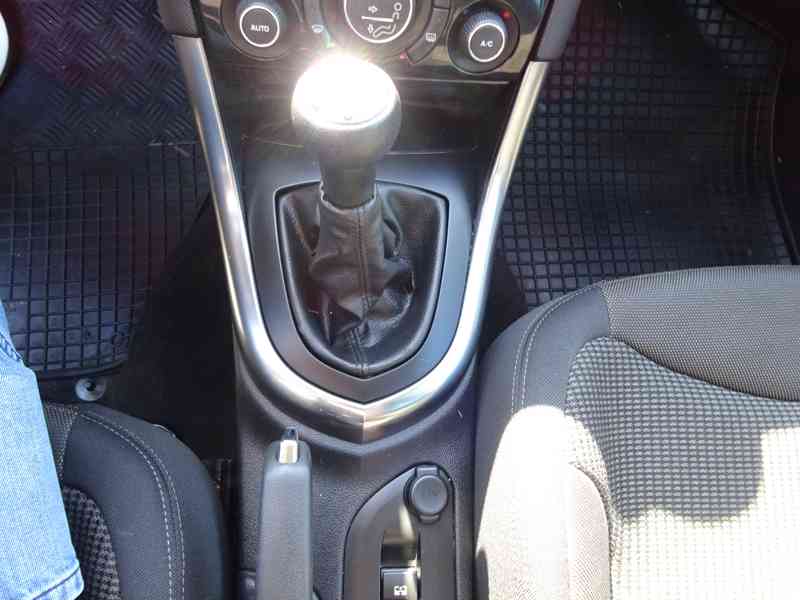 Peugeot 308 1.6 VVTi Combi SW r.v.2014 (88 kw) 1.MAJITEL - foto 9