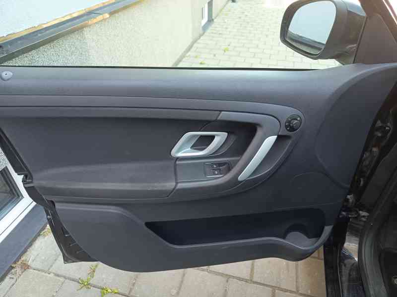 ŠKODA Fabia 1,4i 16V Ambition Plus 63kw  - foto 16