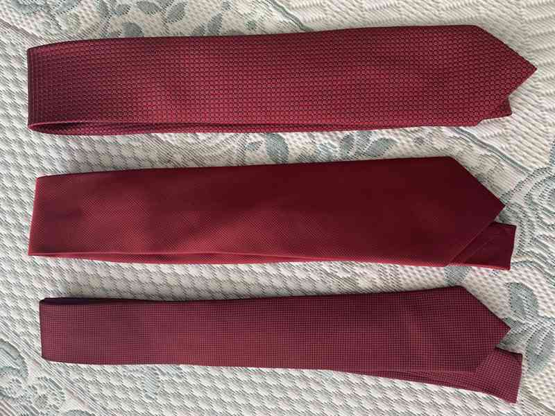 Kravata, odstíny červené barvy - foto 3