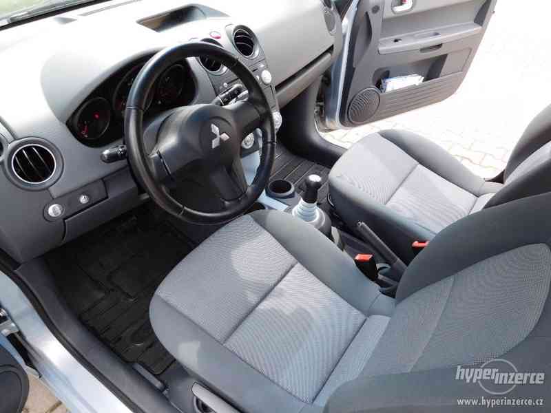 Mitsubishi Colt 1.3 AUTOMAT - foto 4