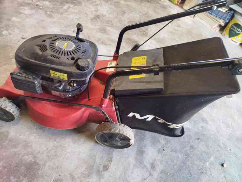 Zahradní sekačka  - foto 3