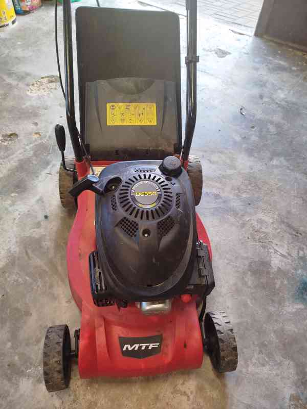 Zahradní sekačka  - foto 4