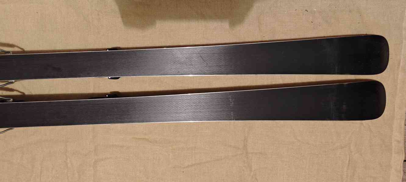 Lyže ATOMIC RACE GS 151 - foto 4