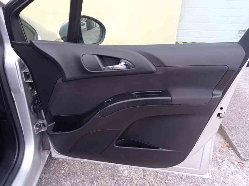 Opel Meriva 1.4i 74kW Klima/Tempomat - foto 26