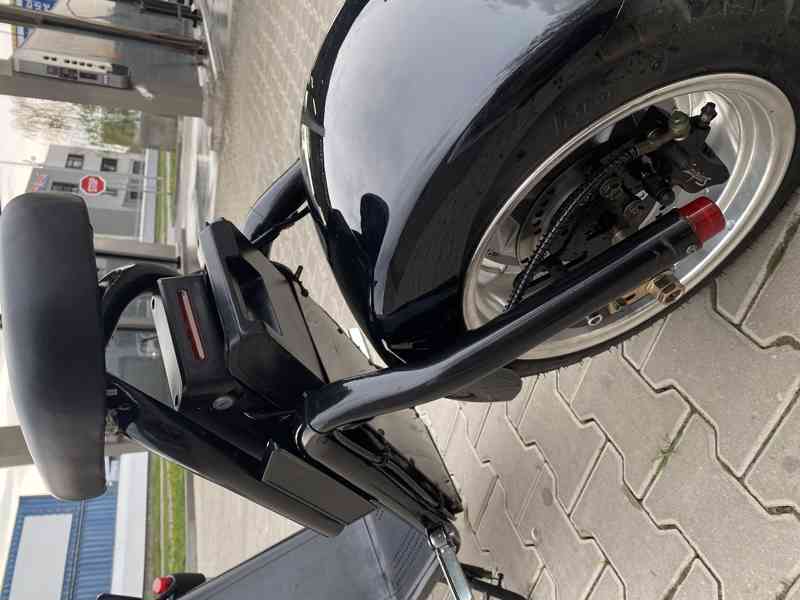 Elektrická koloběžka - černá - foto 5