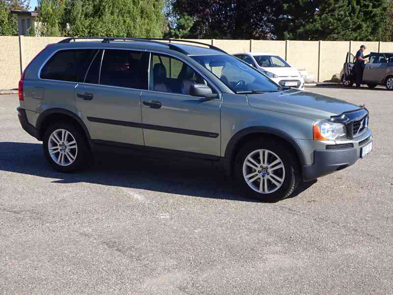 Volvo XC 90 D5 AWD 2.4D r.v.2005 (136 kw) - foto 2